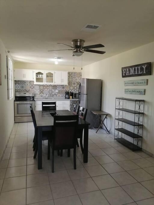 شقة Puerto Peñasco  في Departamento En Planta Alta, Muy Centrico. المظهر الخارجي الصورة